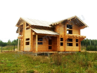 Строительство дома из оцилиндрованного бревна 240 мм в Угличе.